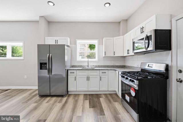 263 W DUVAL ST, Philadelphia, PA 19144