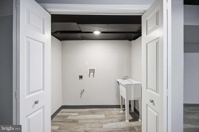 263 W DUVAL ST, Philadelphia, PA 19144