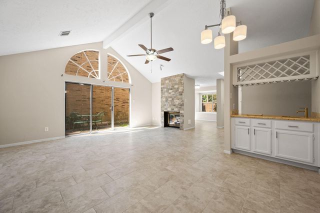 3330 Beech Point Drive, Houston, TX 77345