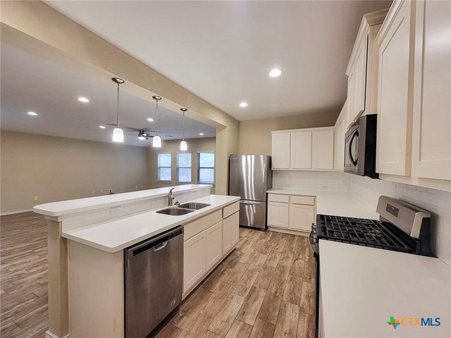 104 Cypress Hills, San Marcos, TX 78666