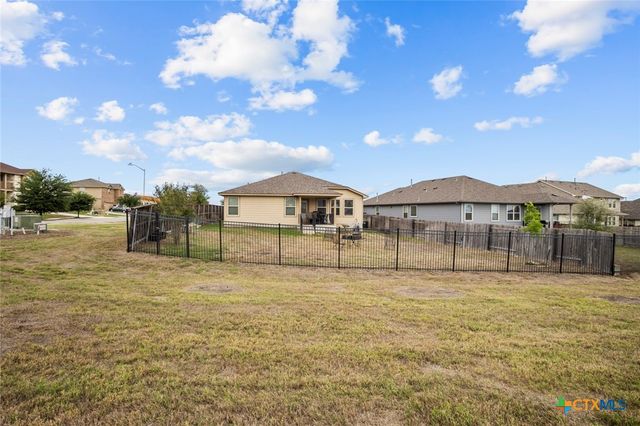 104 Cypress Hills, San Marcos, TX 78666
