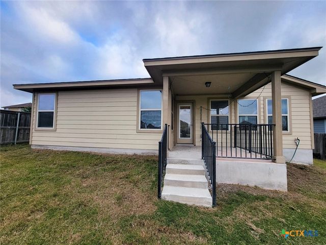 104 Cypress Hills, San Marcos, TX 78666