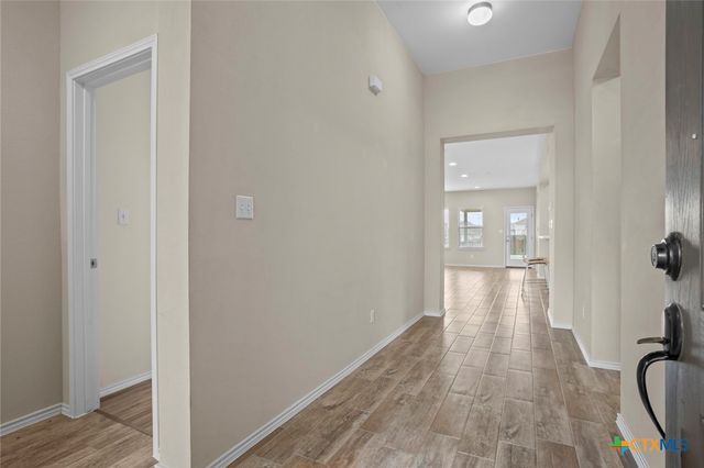 104 Cypress Hills, San Marcos, TX 78666