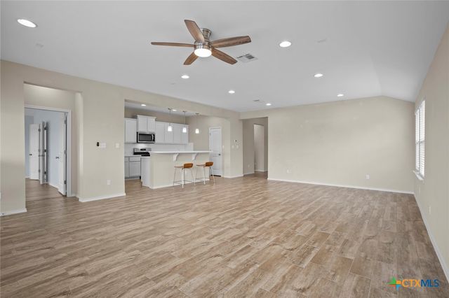 104 Cypress Hills, San Marcos, TX 78666