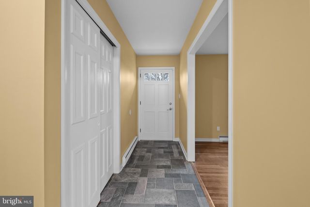 1517 LAVALE TER, Salisbury, MD 21804