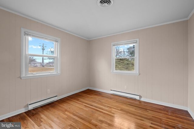 1517 LAVALE TER, Salisbury, MD 21804