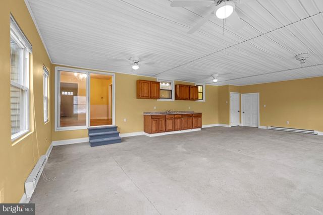 1517 LAVALE TER, Salisbury, MD 21804