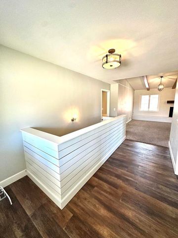 819 Holliday Drive, Plainview, TX 79072