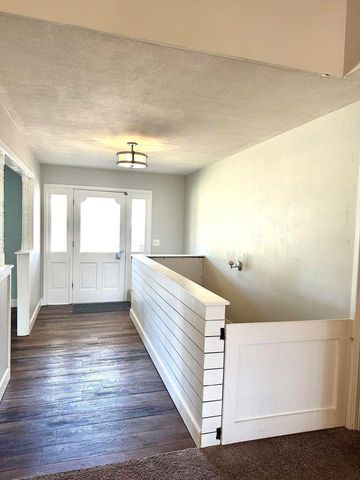 819 Holliday Drive, Plainview, TX 79072