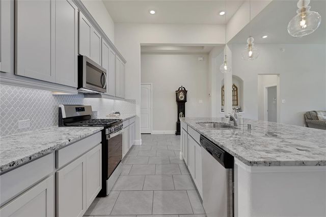 20414 Noble Arabian Drive, Tomball, TX 77377