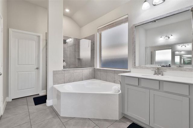 20414 Noble Arabian Drive, Tomball, TX 77377