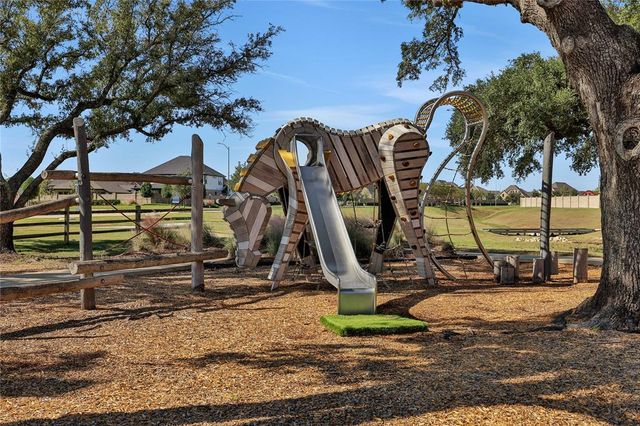 20414 Noble Arabian Drive, Tomball, TX 77377
