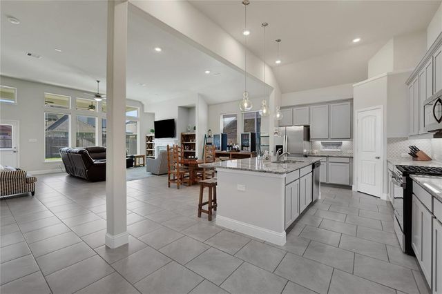 20414 Noble Arabian Drive, Tomball, TX 77377
