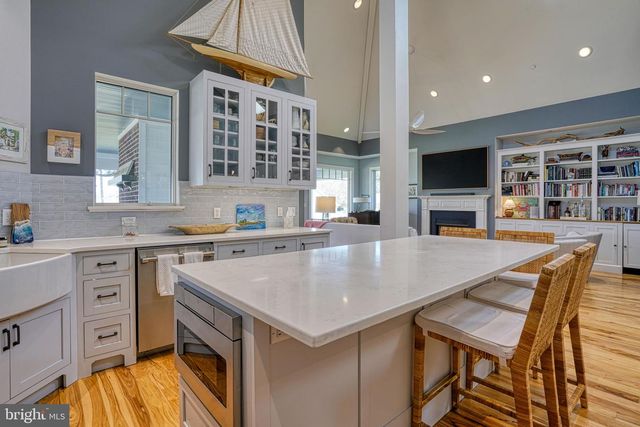 303 MANOR, Saint Michaels, MD 21663