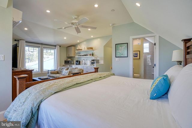 303 MANOR, Saint Michaels, MD 21663