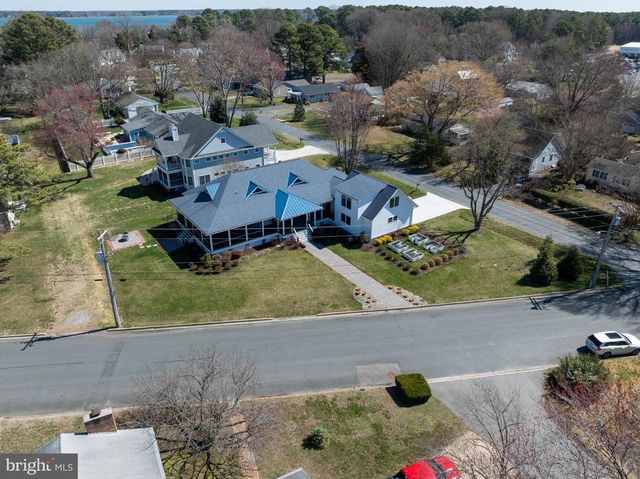 303 MANOR, Saint Michaels, MD 21663