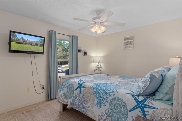 4999 N Buffalo Drive, Beverly Hills, FL 34465