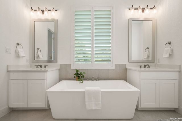 220 Corazon, Boerne, TX 78006