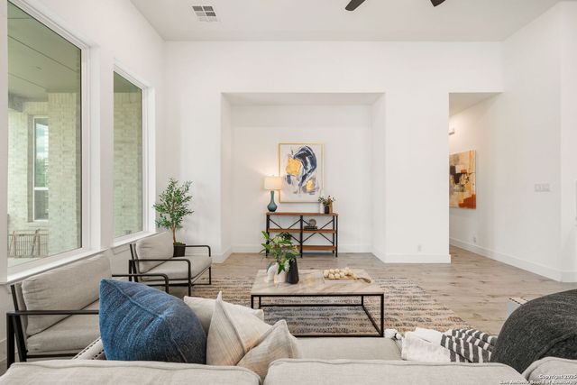 220 Corazon, Boerne, TX 78006