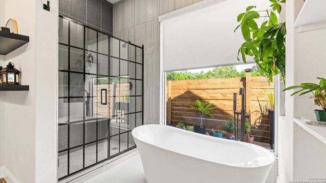 3225 hawthorne, Spring Branch, TX 78070