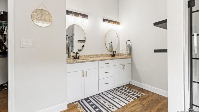 3225 hawthorne, Spring Branch, TX 78070