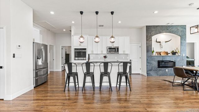 3225 hawthorne, Spring Branch, TX 78070