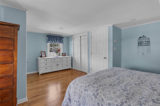 113 Roosevelt Avenue, Islip, NY 11751