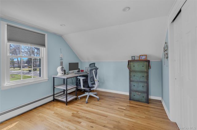 113 Roosevelt Avenue, Islip, NY 11751