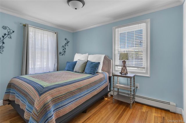 113 Roosevelt Avenue, Islip, NY 11751