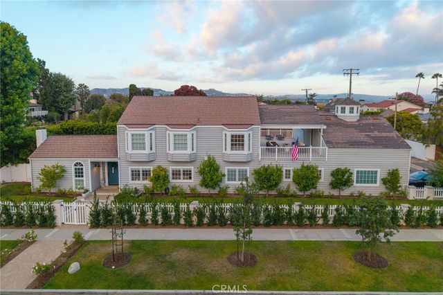 24622 Santa Clara Avenue, Dana Point, CA 92629
