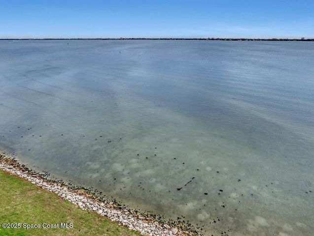 1435 S Harbor City Boulevard 703, Melbourne, FL 32901