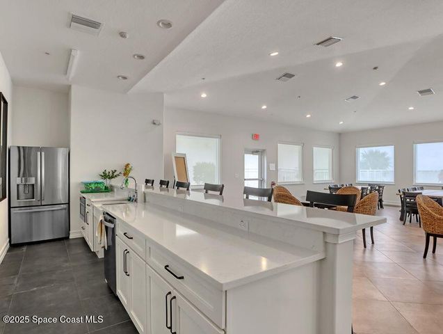 1435 S Harbor City Boulevard 703, Melbourne, FL 32901