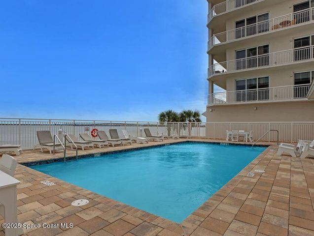 1435 S Harbor City Boulevard 703, Melbourne, FL 32901