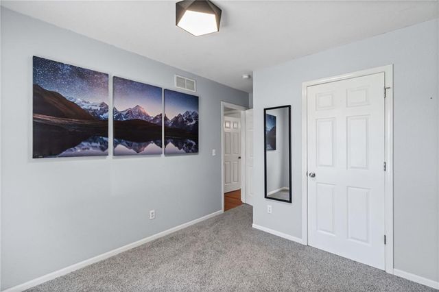 20209 E 17th Street Court N, Independence, MO 64056