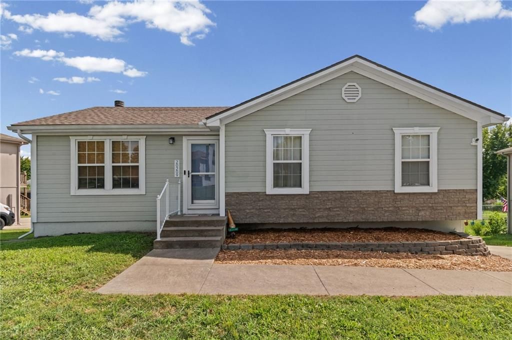 20209 E 17th Street Court N, Independence, MO 64056
