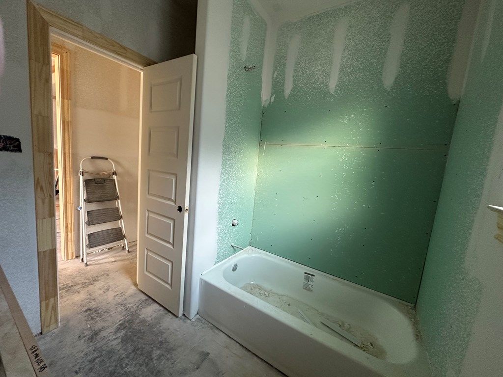 Image 13 of property listing at 3124 Maplewood Dr, San Angelo, TX 76904