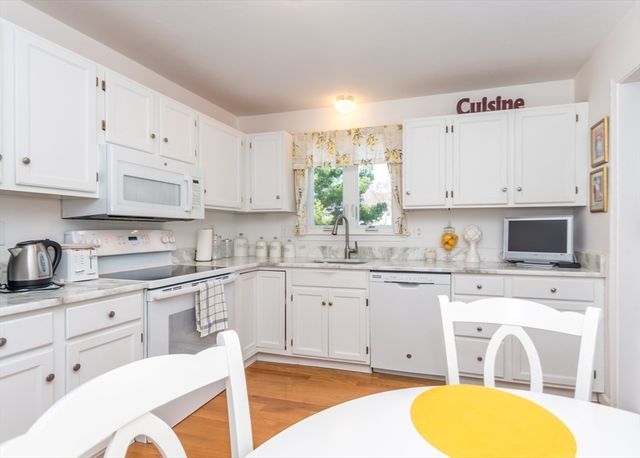 46 Timberline Road, Millis, MA 02054