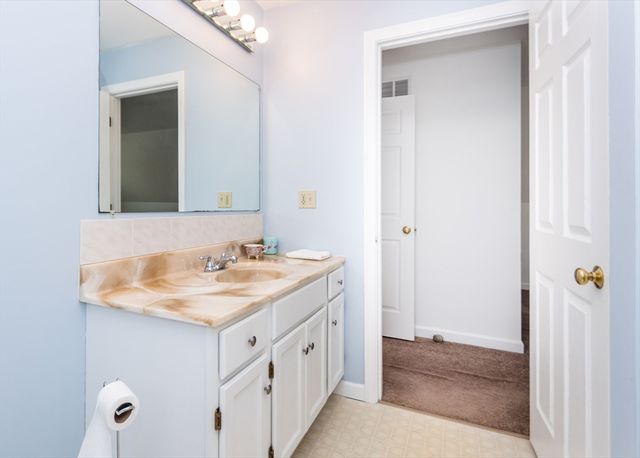 46 Timberline Road, Millis, MA 02054