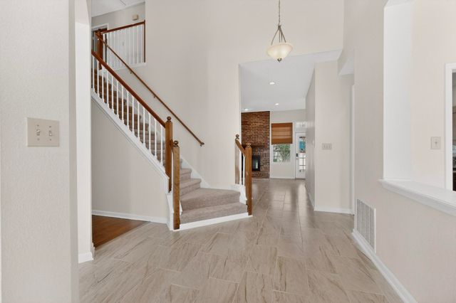 1405 Newbury Lane, Plano, TX 75025