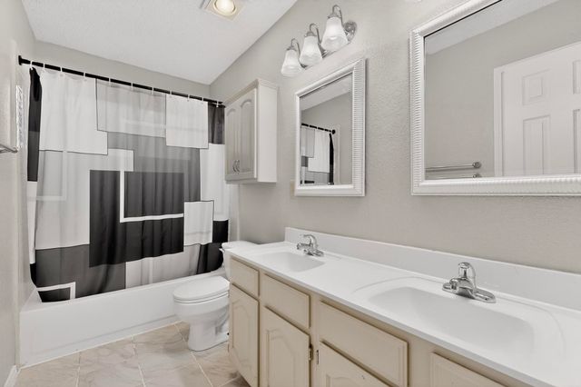 1405 Newbury Lane, Plano, TX 75025