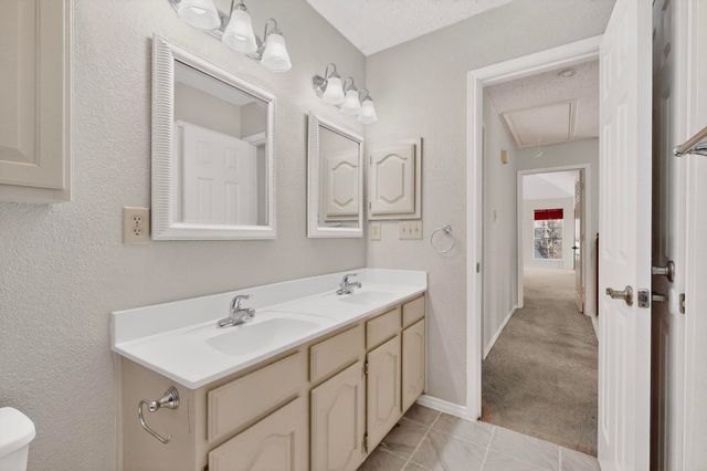 1405 Newbury Lane, Plano, TX 75025