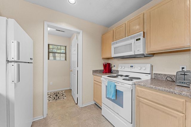 2700 Green Mountain Drive B7-U2, Branson, MO 65616