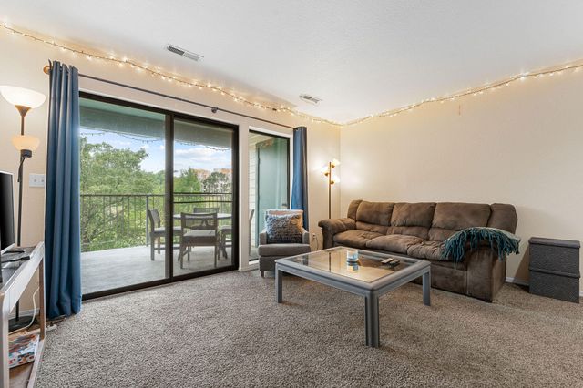 2700 Green Mountain Drive B7-U2, Branson, MO 65616