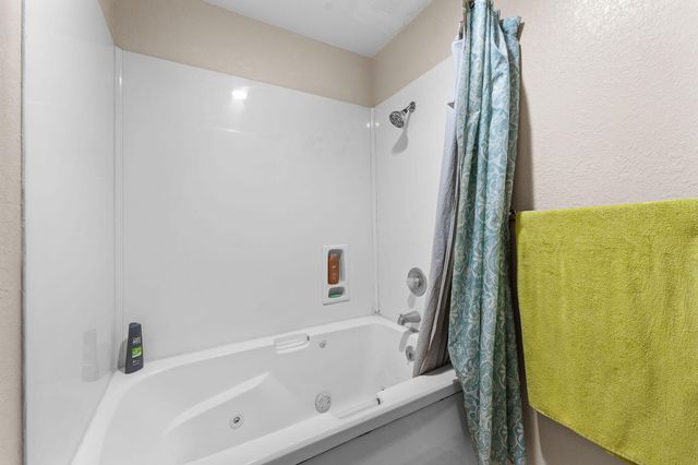 2700 Green Mountain Drive B7-U2, Branson, MO 65616