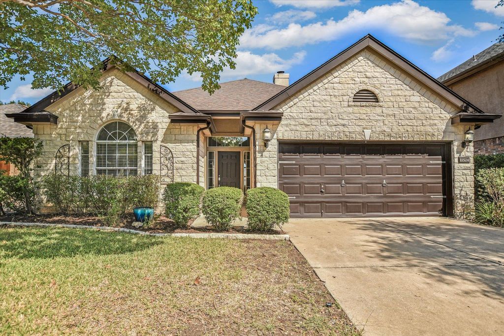 11524 Emerald Falls DR, Austin, TX 78738