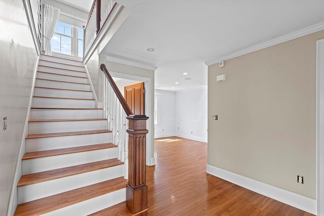 9 Sever St, Plymouth, MA 02360