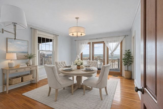 9 Sever St, Plymouth, MA 02360