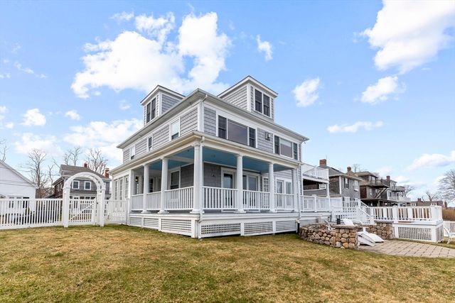 9 Sever St, Plymouth, MA 02360