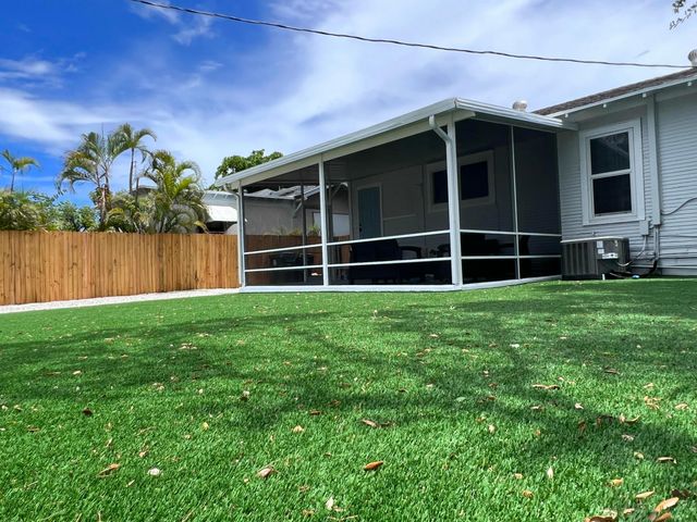 727 S N Street, Lake Worth Beach, FL 33460