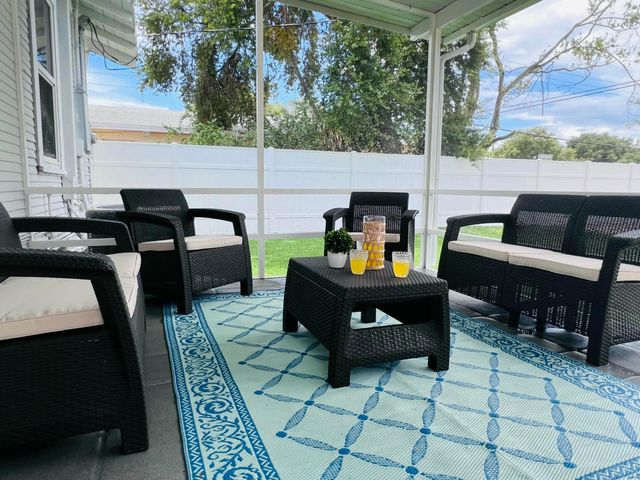 727 S N Street, Lake Worth Beach, FL 33460